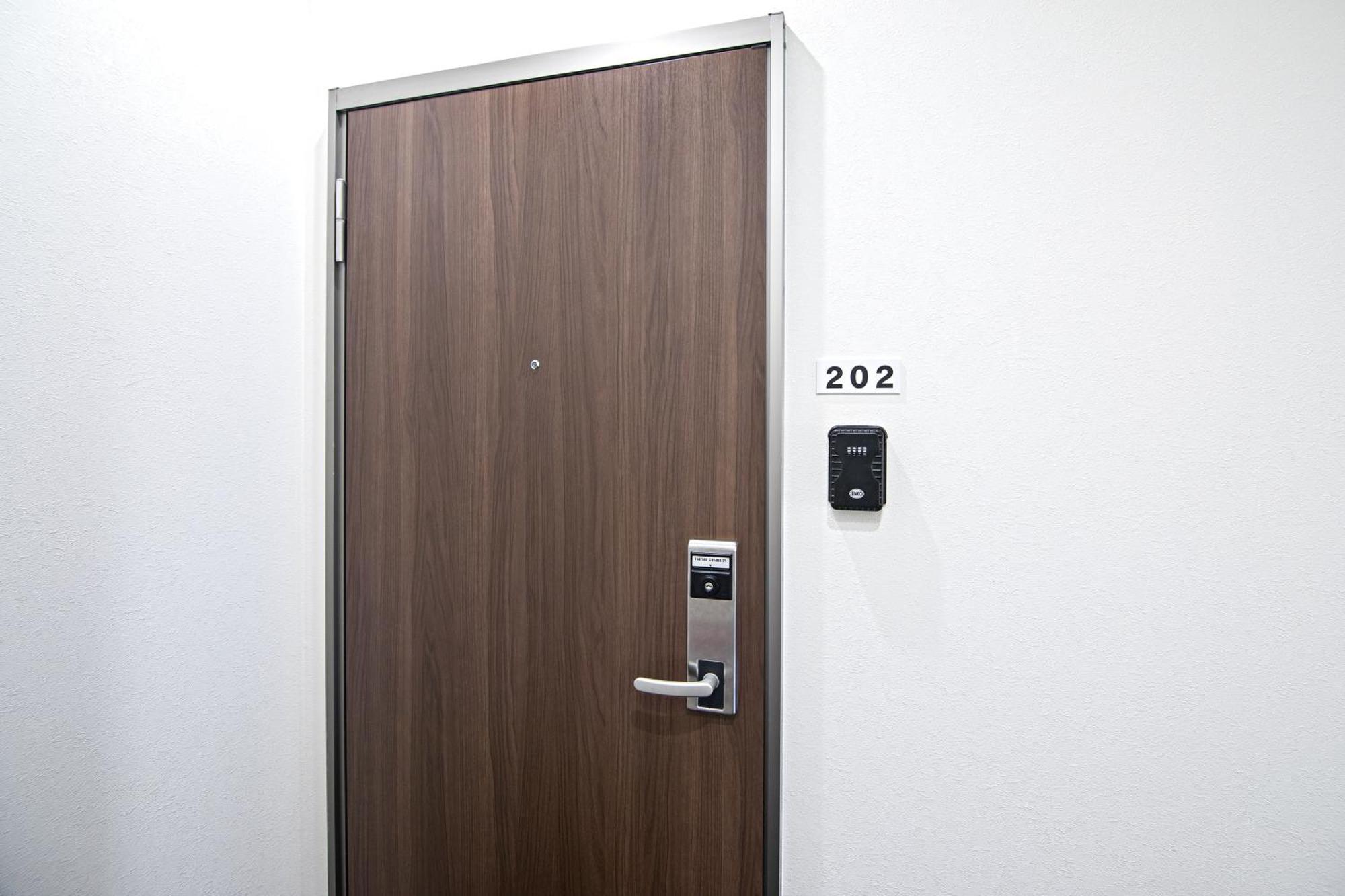 拾野の家 202和室 Séjour chez l'habitant *